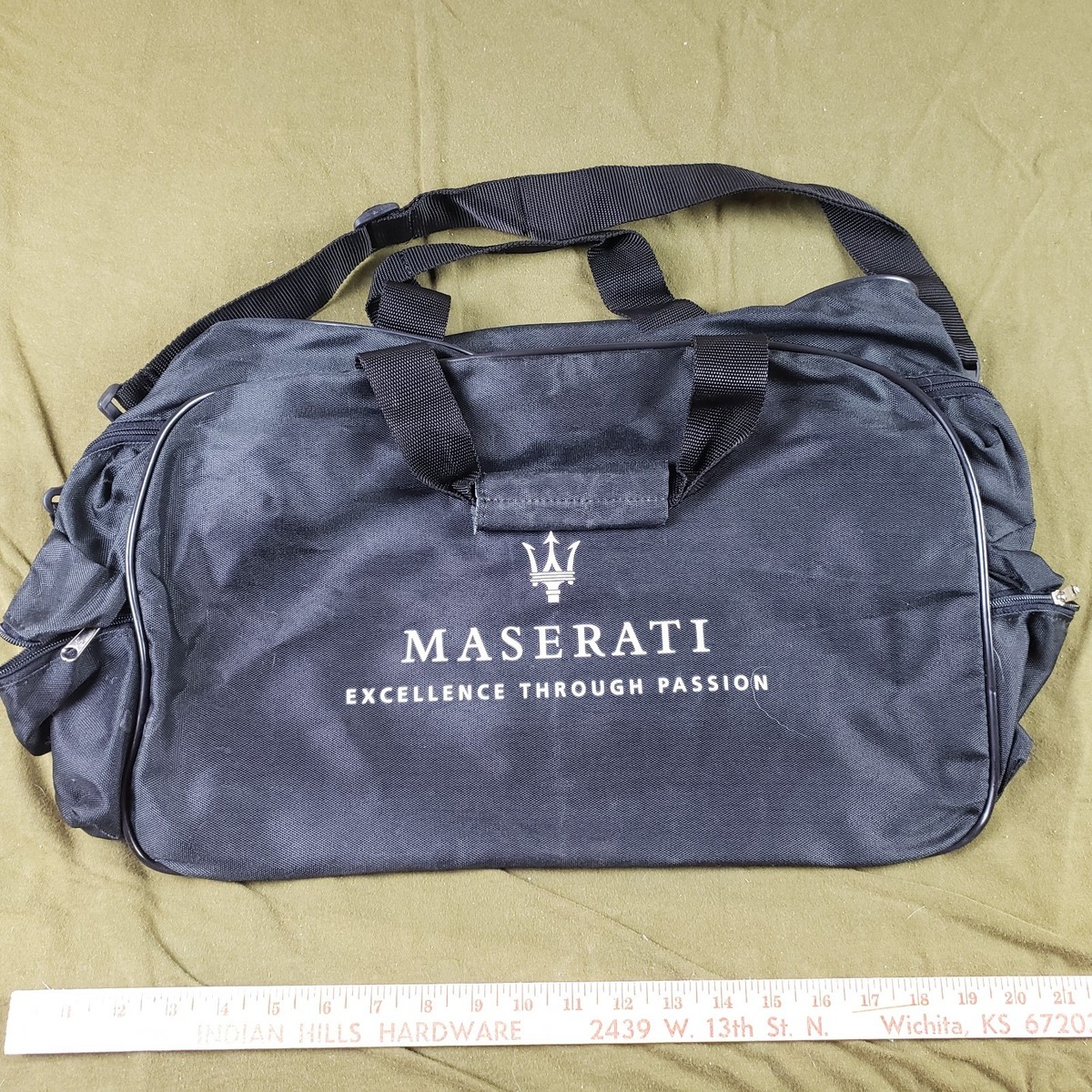 MASERATI マセラティ ボストンバック Maserati Black Canvas Duffel Bag Tote Dual Handles Shoulder Strap