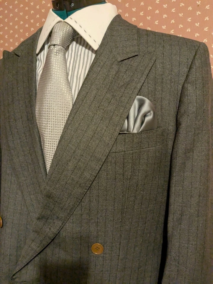 Chaqueta Ermenegildo Zegna Doble Pecho Manga 25" Cuello - Dobladillo 30" Pit 22 talla 40 Foto 4 de 4