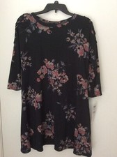 Three Pink Hearts Dress Size M NWT Black Blush Crochet Shoulder Embellishment