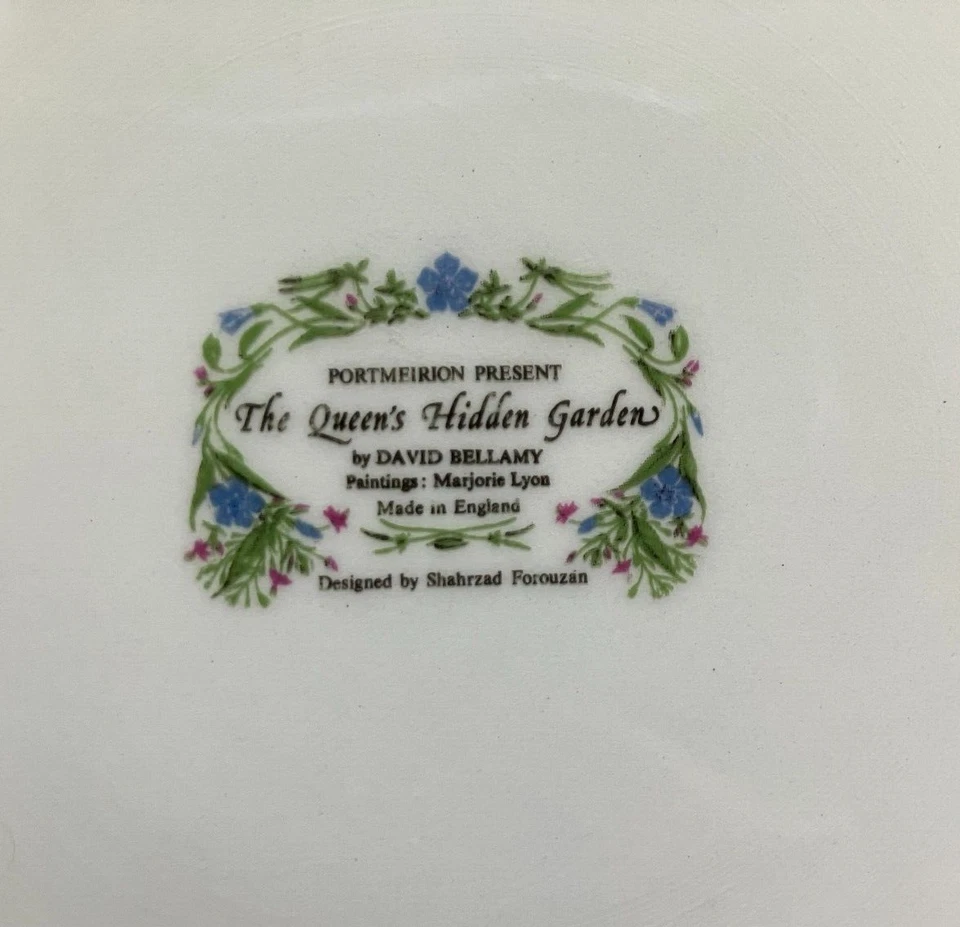 Portmeirion Queen’s Hidden Garden ~ *" Cazuela para hornear ~ Excelente Foto 2 de 4