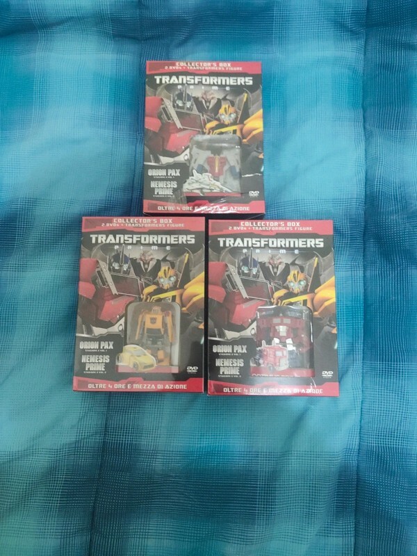 3x Transformers Prime Collector's Box 2 DVD +  Transformers Figure