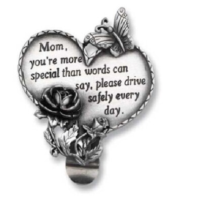 Mom Heart Visor Clip   Loving Reminder for Moms, Durable & Stylish Accessory