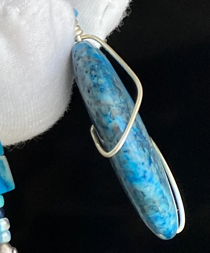 Collar colgante de crisocola envuelto en plata cuentas cuadradas 18 pulgadas palanca 45 g damas Foto 3 de 4