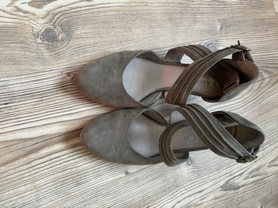 Slingpumps von Amia aus Leder Gr. 39