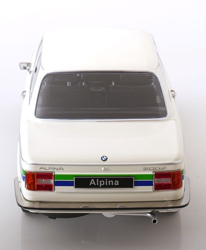 KK Scale 1/12 BMW 2002 ALPINA 2.SERIES WHITE 1974 (OPENING DOORS) - Picture 7 of 8