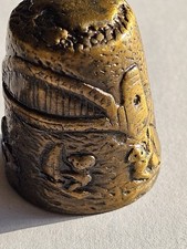 Vintage Thimble Crafted From Brass Or Bronze Heavy Metal,  Christmas Down Under