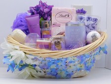 Mother's Day Ultimate Spa Gift Basket