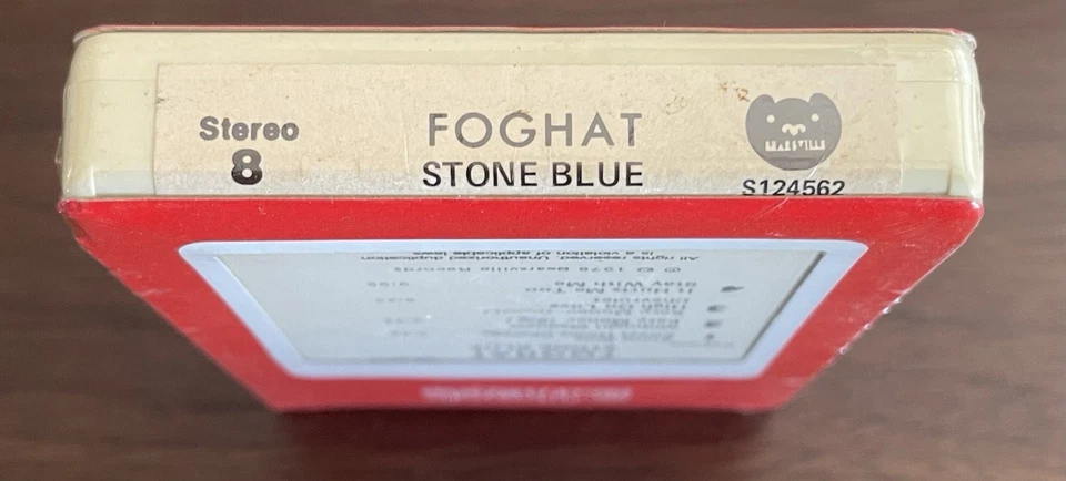 Foghat 8 Track Tape NEW SEALED -Stone Blue- Classic Rock Prog Bearsville WB RCA - Imagem 3 de 4