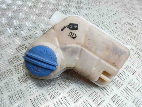 AUDI A4 8D2, B5 Ausgleichsbehälter 8E0121403 2.00 Petrol 2005 31309498