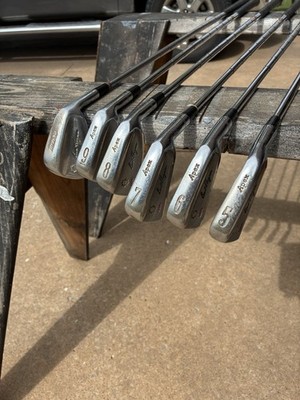 Ben Hogan Apex  5-PW Iron Set RH Steel Dynamic Gold S300U Stiff