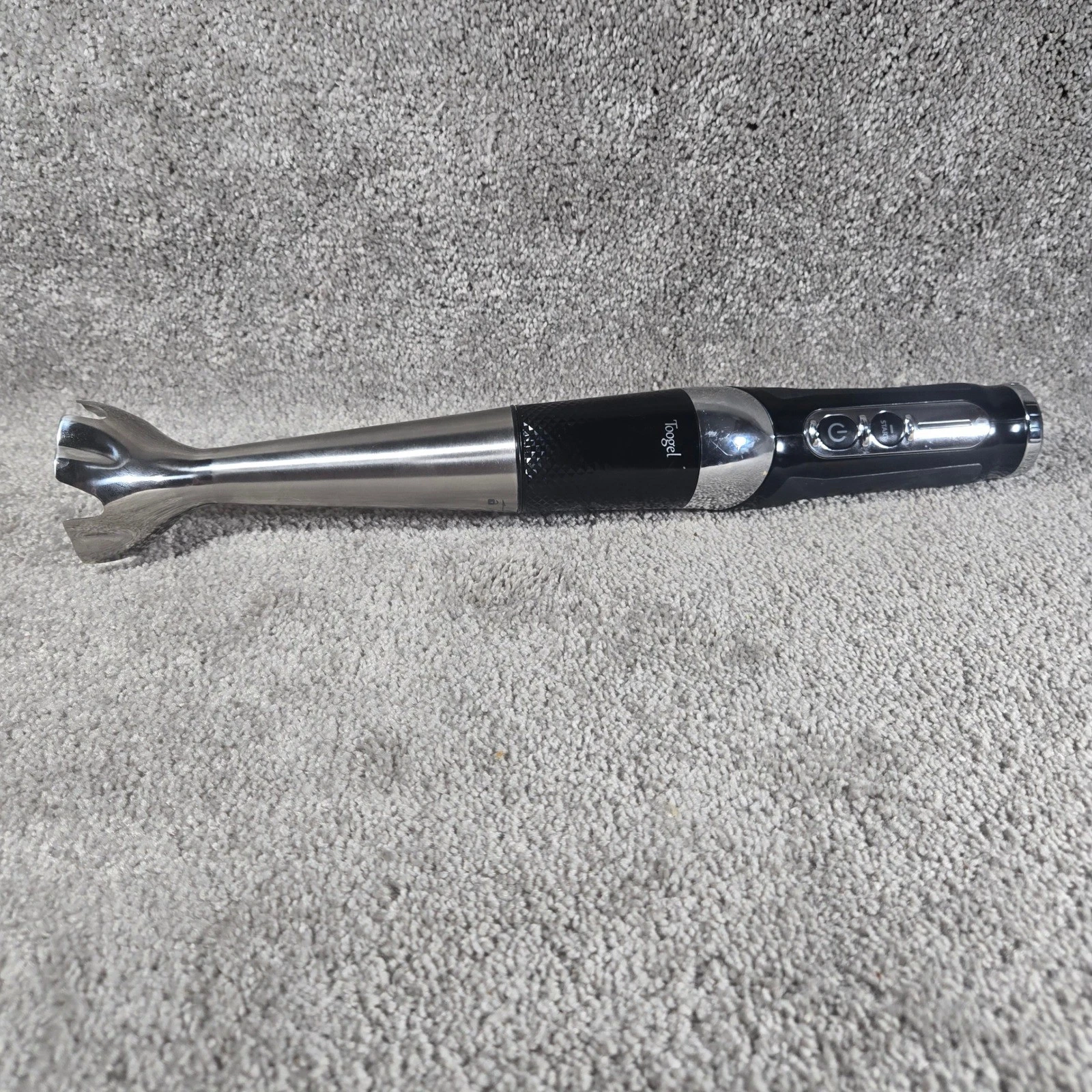 Toogel Immersion Hand Blender Black Cordless 21-Speed Rotating Handle HB-2008B
Opens in a new window