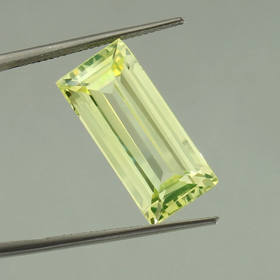 Natural Flawless Yellowish Green Chrysoberyl Baguette Loose Cut Gemstone 22x10MM - Image 2 of 4