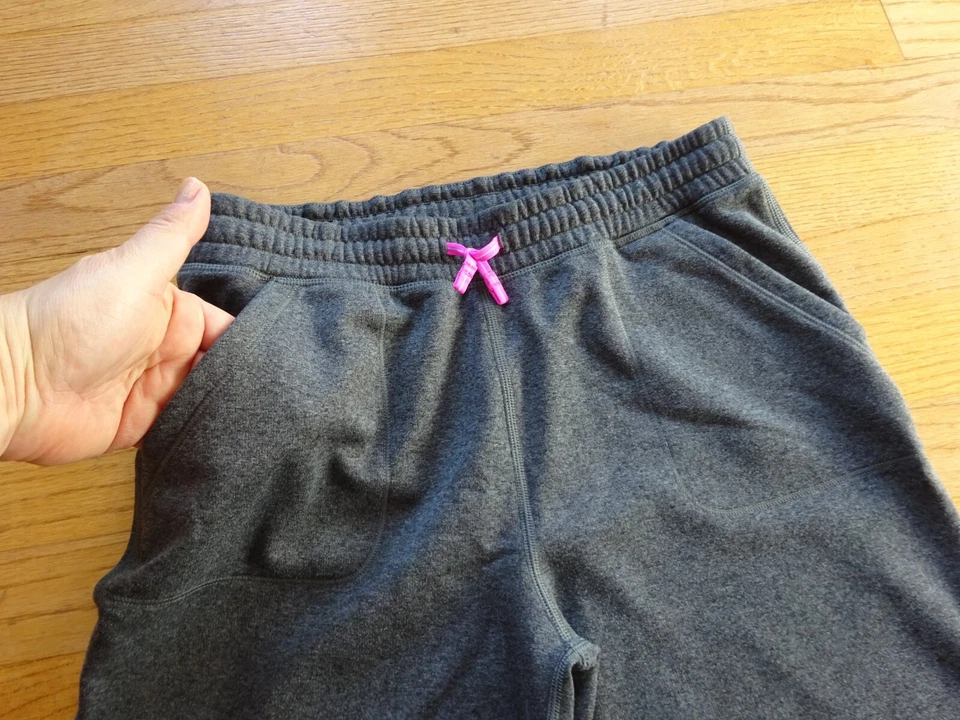 Girl's Ivivva Gray Sweatpants Pants Size 14 - Image 2 of 4