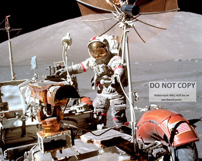 GENE CERNAN NEXT TO APOLLO 17 LUNAR ROVER VEHICLE - 8X10 NASA PHOTO (SP-109)