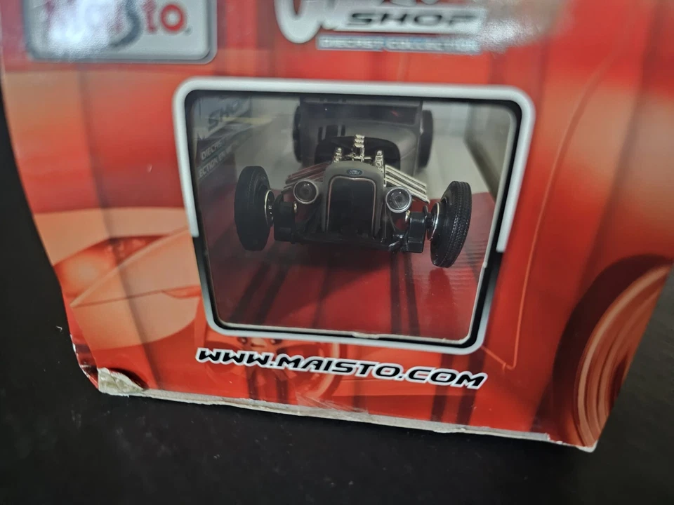 Maisto 1929 福特模型 A Hot Rod Street Cruiser 灰色定制商店 1: 24 比例 — 第 4/4 张图片