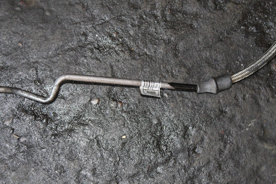 BMW E65 745i 745Li 2002-2005 bloque de válvula superior e inferior manguera de línea de presión J2688 Foto 4 de 4