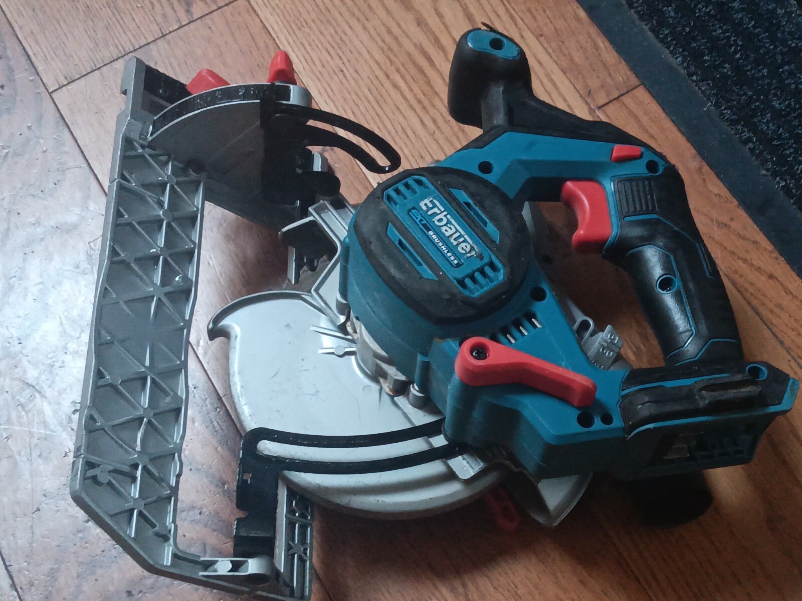 Erbauer ECS18Li 165mm 18V LiIon EXT Brushless Cordless Circular Saw