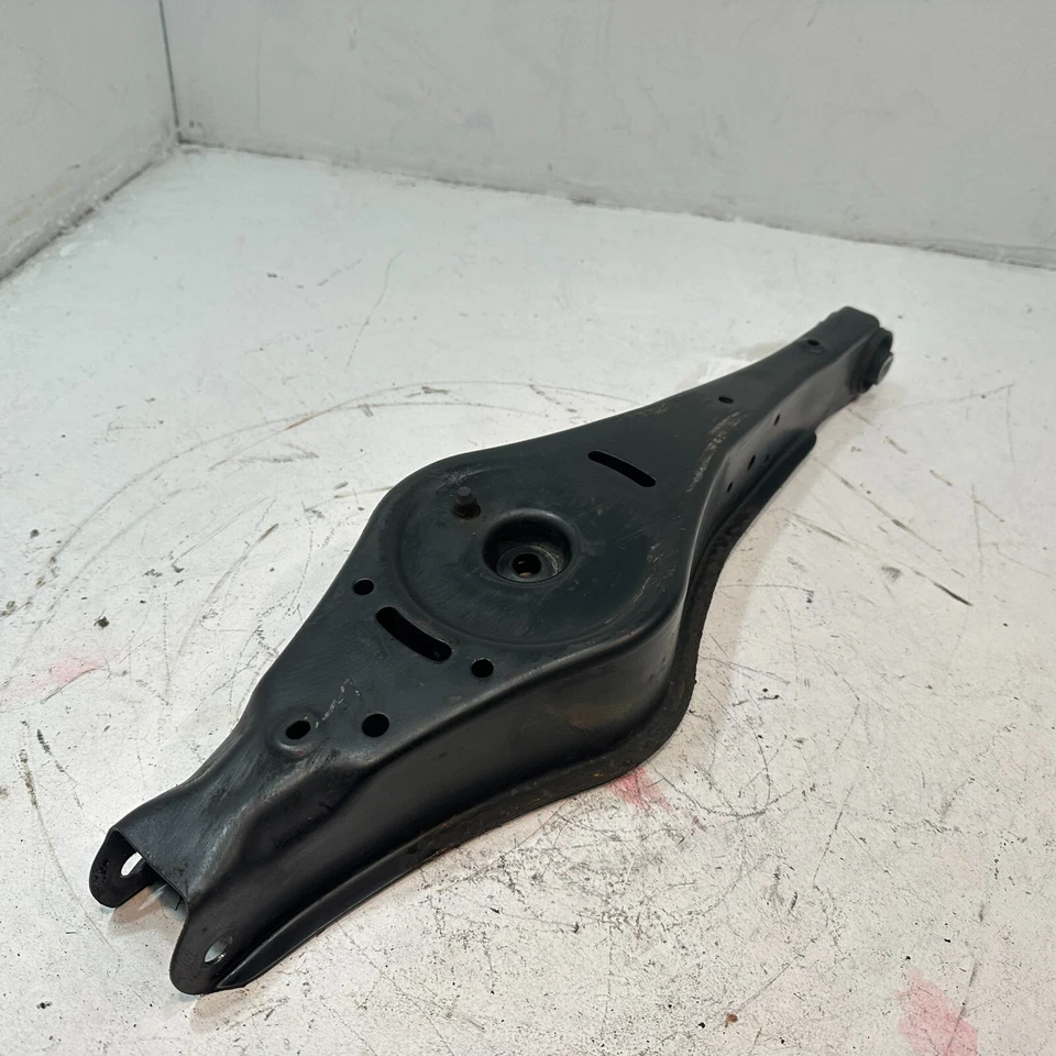 Brazo de control inferior trasero izquierdo o derecho VOLKSWAGEN PASSAT TRACCIÓN DELANTERA 2006-2022 OEM Foto 4 de 4