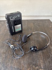 SONY WM-AF29 WALKMAN Radio Cassette Player  MDR-006 Headphones