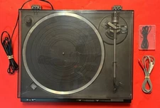 Technics Quartz Direct Drive Automatic Turntable SL-QD35