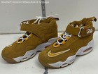 Nike Air Athletic Golden Mid Top Size 6.5Y — photo 1
