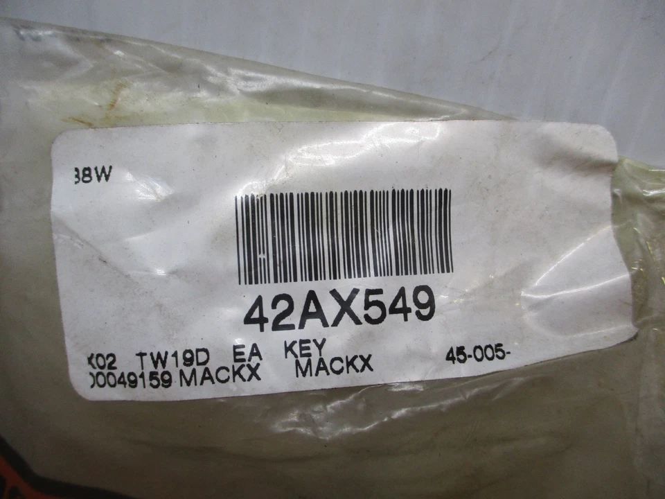 Mack 42AX549 Key - Image 2 of 2