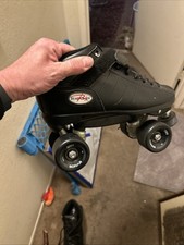 Riedell R3 Black Indoor Roller Skates with Sonar Wheels for Indoor Skating
