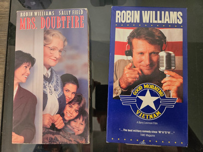 Robin Williams VHS Mrs. Doubtfire (1994) / Good Morning Vietnam (1987)- Bundle