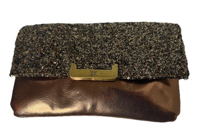 Simply Vera Wang Women's Clutch / Handbag Shiny Bronze or Copper & Sequins NWT 