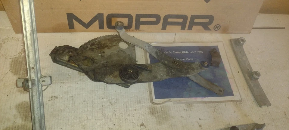 Dodge Dart 1968 1969 1970 cuarto derecho lote de piezas de vidrio Foto 2 de 4