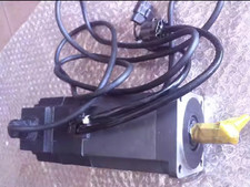 New MITSUBISHI HC-MF73BK-S1 Servo Motor