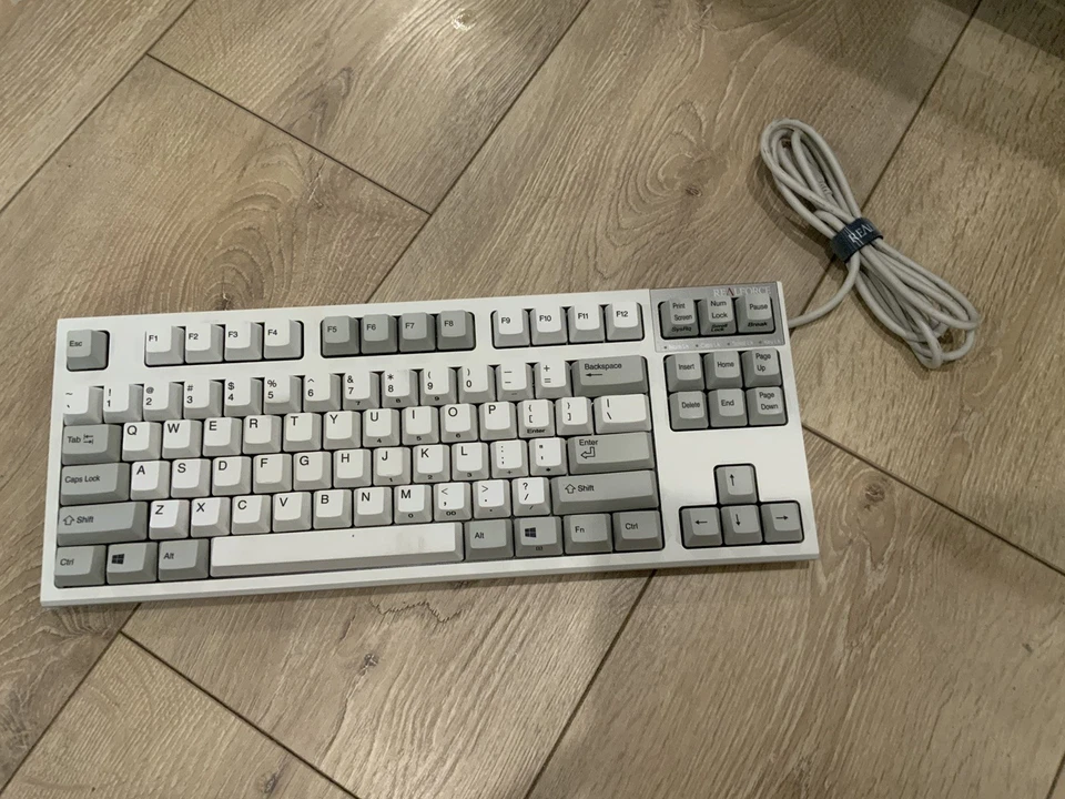 TOPRE CORPORATION REALFORCE R2TL-USV-IV AHBZ02 US layout Mechanical 87 keys - Image 2 of 4