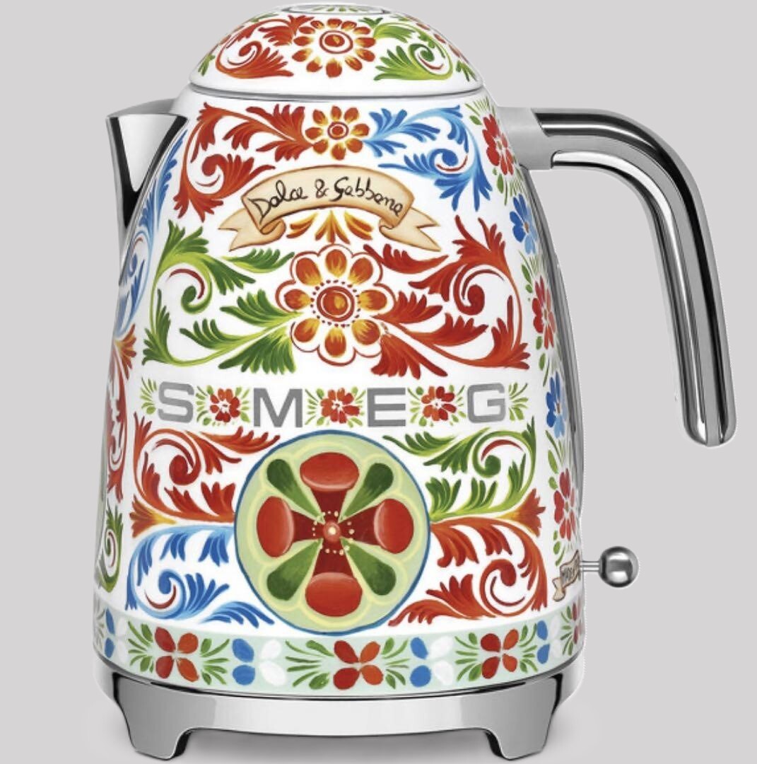 【希少品】Dolce＆Gabbanaドルチェアンドガッバーナ×SMEG ケトル ドルチェ&ガッバーナケトル｜ トーヨーキッチンスタイル公式