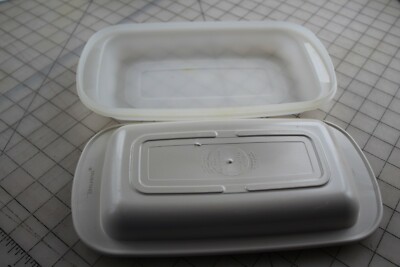 Vintage Tupperware Ultra 21 3/4 quart oven & microwave casserole