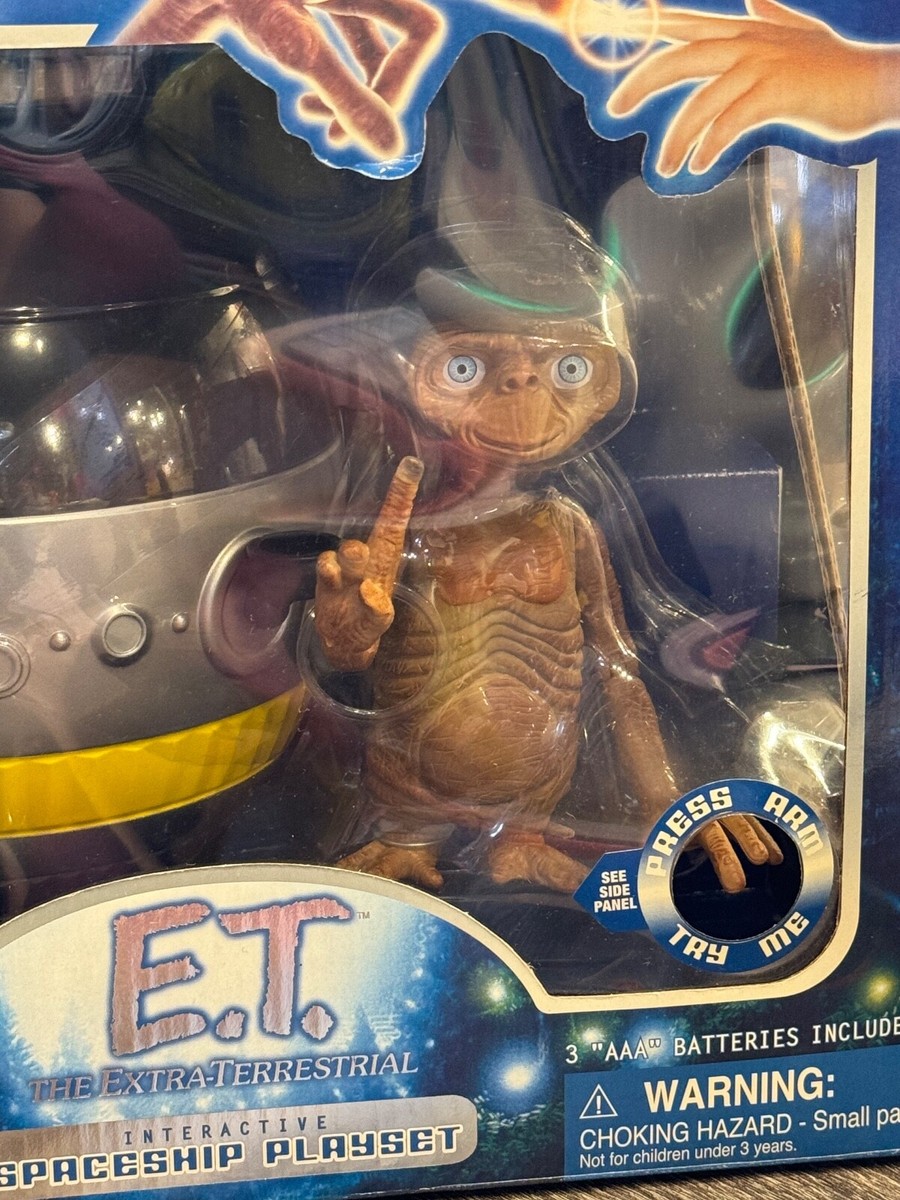 2001 E. T. The Extra Terrestrial Interactive Spaceship 2001 E. T. The Extra Terrestrial Interactive Spaceship