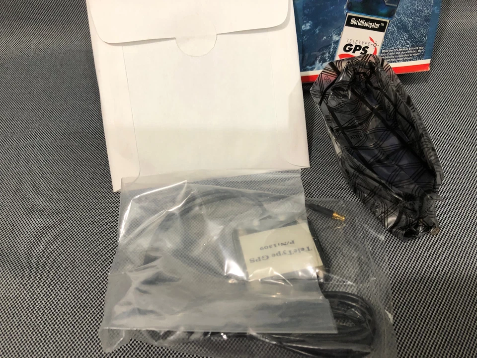 Vintage NEW TeleType World Navigator Professional GPS Receiver Aviation Marine - Image 2 of 4