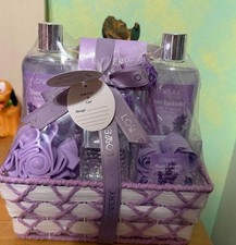 Bath and Body Gift Basket 13 Pc Set of Honey Lavendar Home Spa Set NEW
