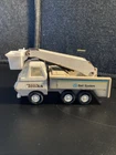 Vintage 1970’s Mini 6” Tonka Pressed Steel & Plastic Bell System Bucket Truck
