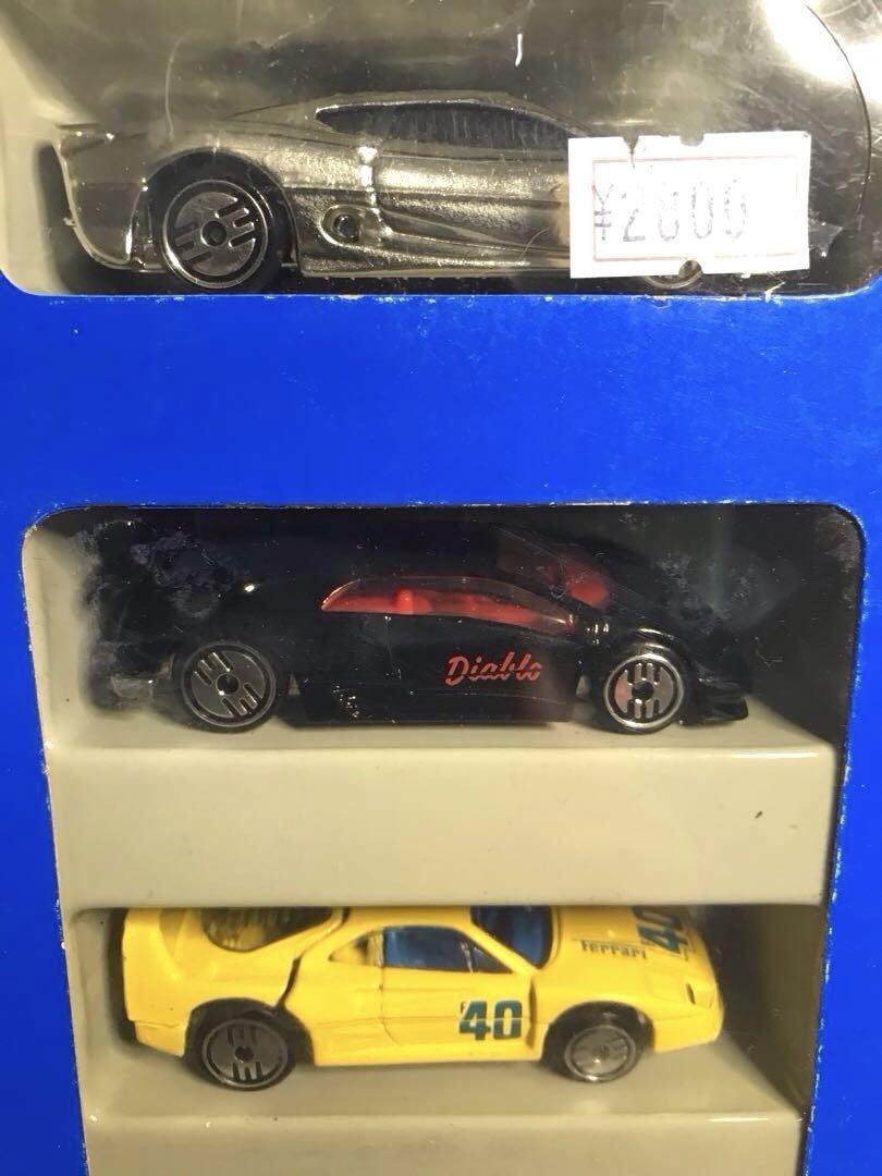 ミニカー HotWheels 5 PACK Ferrari Lamborghini Amazon.com: Hot Wheels Ferrari 5 Pack : Toys & Games