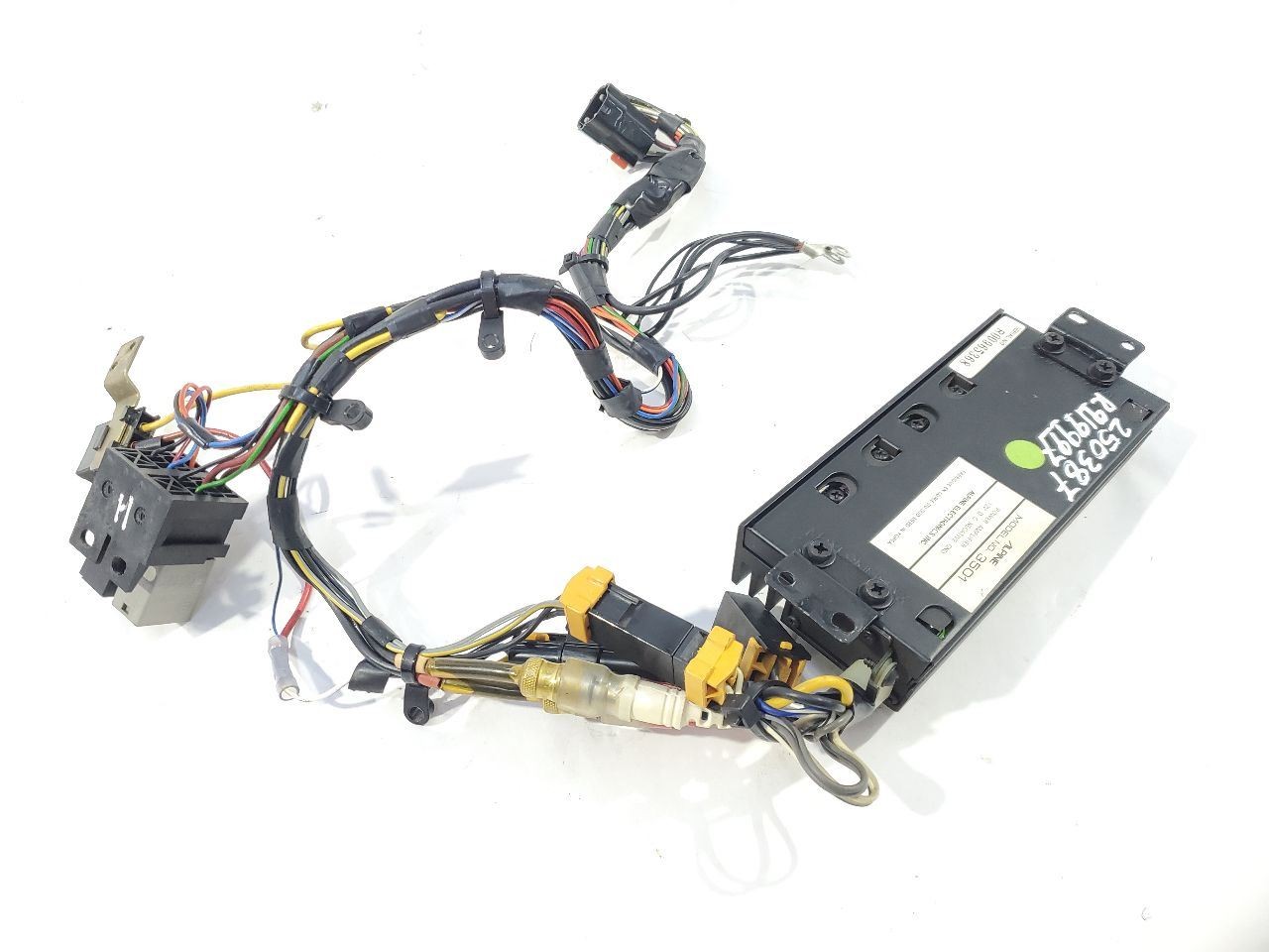 1991 Bentley Turbo R OEM Radio ALPINE 3501 Amplifier