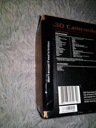 Pacchetto videocamera 3D tascabile DXG USA DXG-5D7V e lettore multimediale 3D - nuovo con scatola. - Foto 9 di 10
