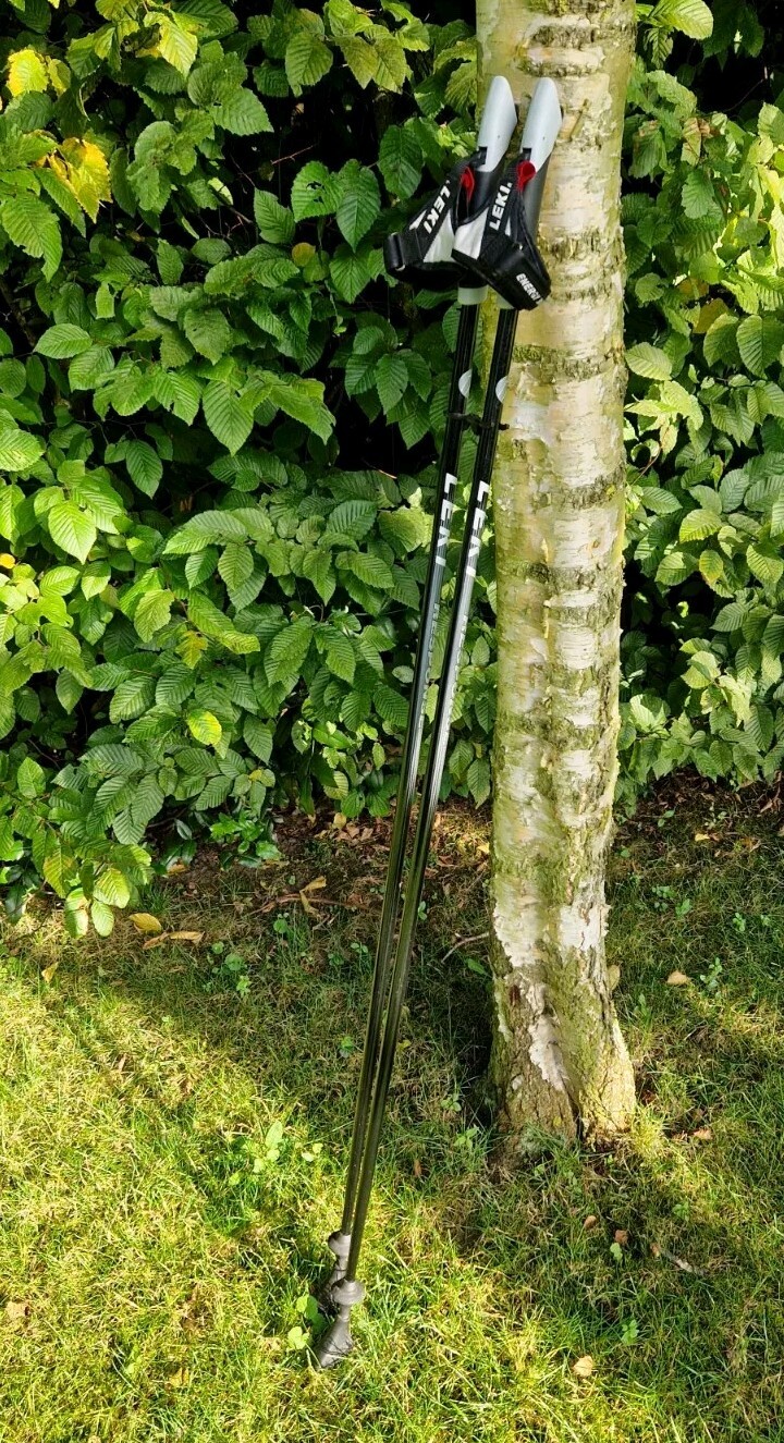 LEKI Nordic Walking Stöcke RESPONSE 125 cm Wanderstöcke Trekking Handschlaufe