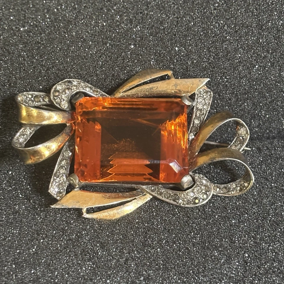 Vintage Sterling Silver Brooch With Large Amber Glass Stone & Rhinestone Accents - Image 2 of 4
