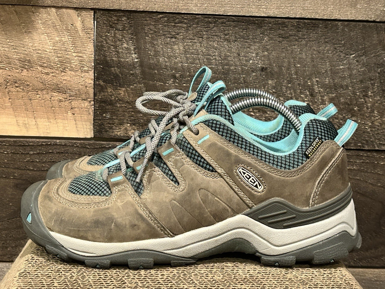 Scarpa da trekking Keen Gypsum II bassa donna taglia 10 impermeabile pelle marrone asciutta