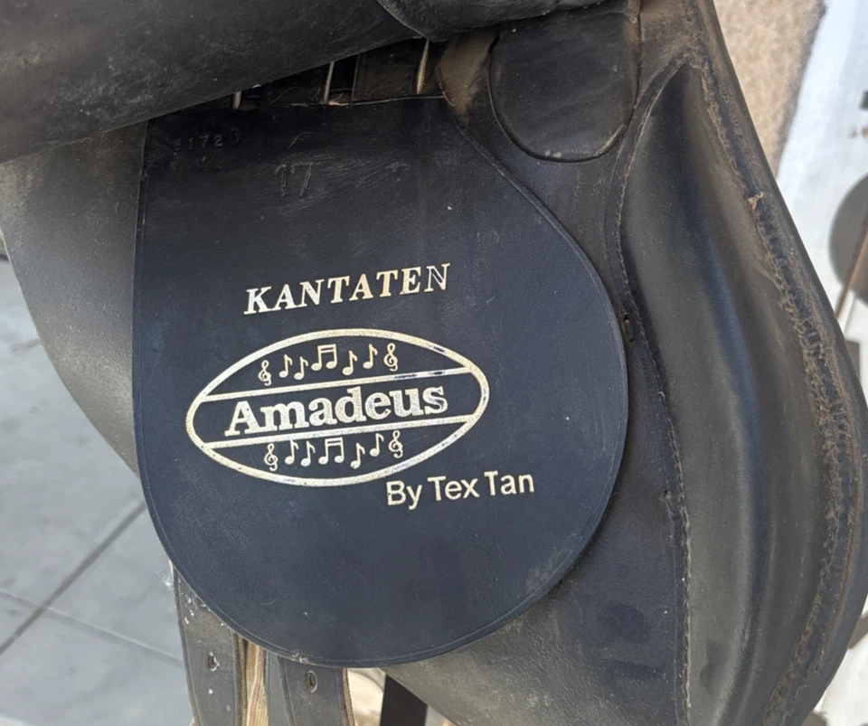 Sillín de doma Tex Tan Amadeus Kantaten asiento de 17” cuero negro equitación inglesa Foto 2 de 4