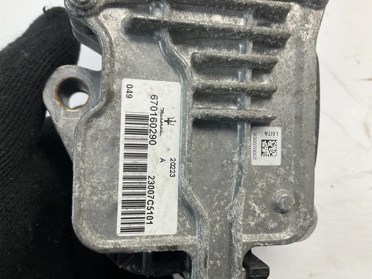 22 Maserati Levante Transfer Case Motor T