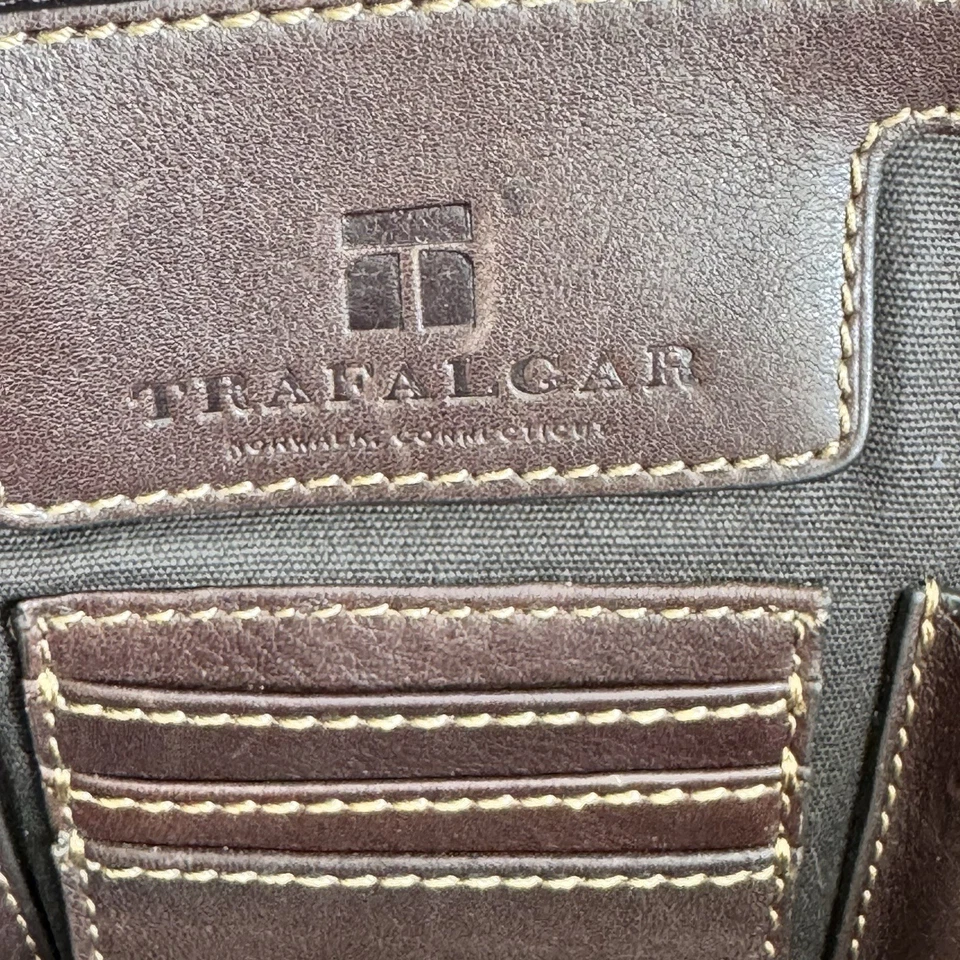 Trafalgar Mens Dowel Briefcase Messenger Bag Gray Canvas Leather W/ Dust Cover - Image 4 of 4