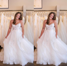 Wedding Dresses Spaghetti Straps Sweep Train Ruffly Lace Applique Bridal Gowns