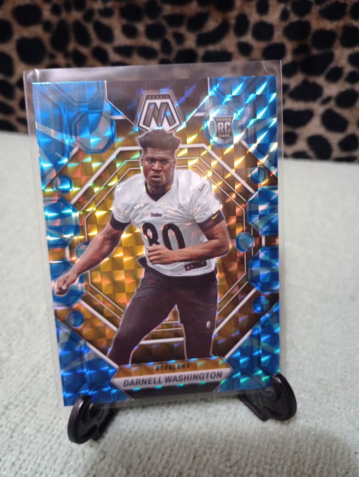 A7 2023 Panini Mosaic Darnell Washington Blue Reactive Prizm RC #306 Rookie