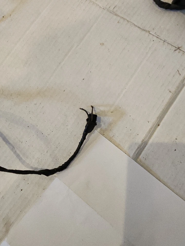 JUEGO DE LUCES DE CABINA FORD F250 F350 2002-2007 CORTADAS LUCES DE SEPARACIÓN con ARNÉS SUPER RESISTENTE Foto 3 de 4